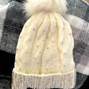 Angelix Beanie with lots of bling.  New in bag. Never used.